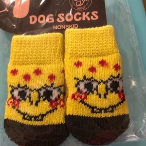 4 pc Dog socks